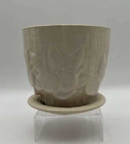 Vtg Cream Mccoy sand dollar Planter Flower Pot