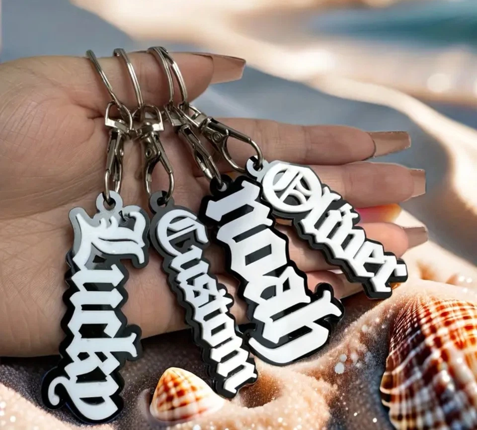 Portachiavi personalizzato e personalizzabile con nome o scritta in stampa 3d - Immagine 2 di 2