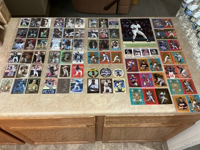 #ad FRANK THOMAS : SHARP ODDBALL LOT WITH A FEW RARE PLEASE READ $67.65