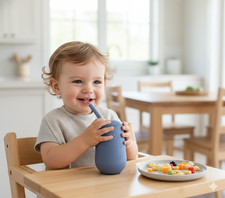 ezpz Happy Cup  Straw Silicone Toddler Training Cup BPA Free Spill Resistant