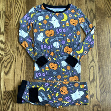 Little Sleepies Bamboo Hey Boo print 2 piece pajamas, size 5/6Excellent cond.