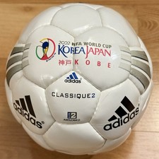 Adidas 2002 FIFA World Cup Korea/Japan Kobe Classique Official Soccer Ball Sz 2