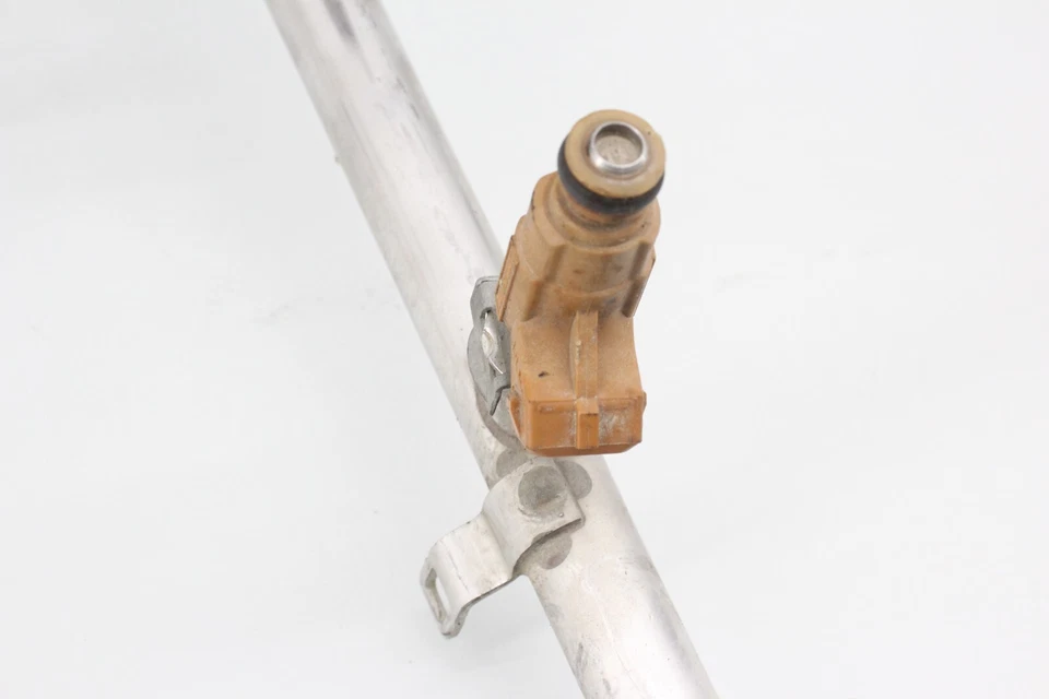 ✅ 01-06 Mercedes W220 S500 SL500 E500 Línea de riel de inyección de combustible con inyectores OEM Foto 4 de 4