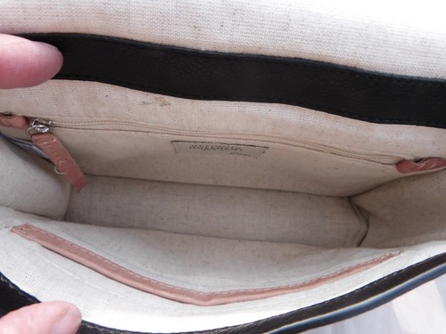 Ladies Black Leather CLARKS Cross Body/Shoulder Bag - Picture 6 of 12