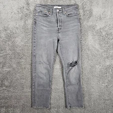 Levis Jeans Women Size 28 Gray Denim Wedgie Straight Distressed Button Fly