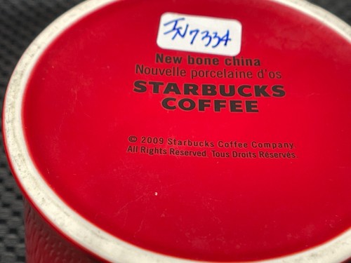 STARBUCKS 2009 Red Embossed Letters 16 oz Coffee Cup IN7334T - Picture 3 of 5