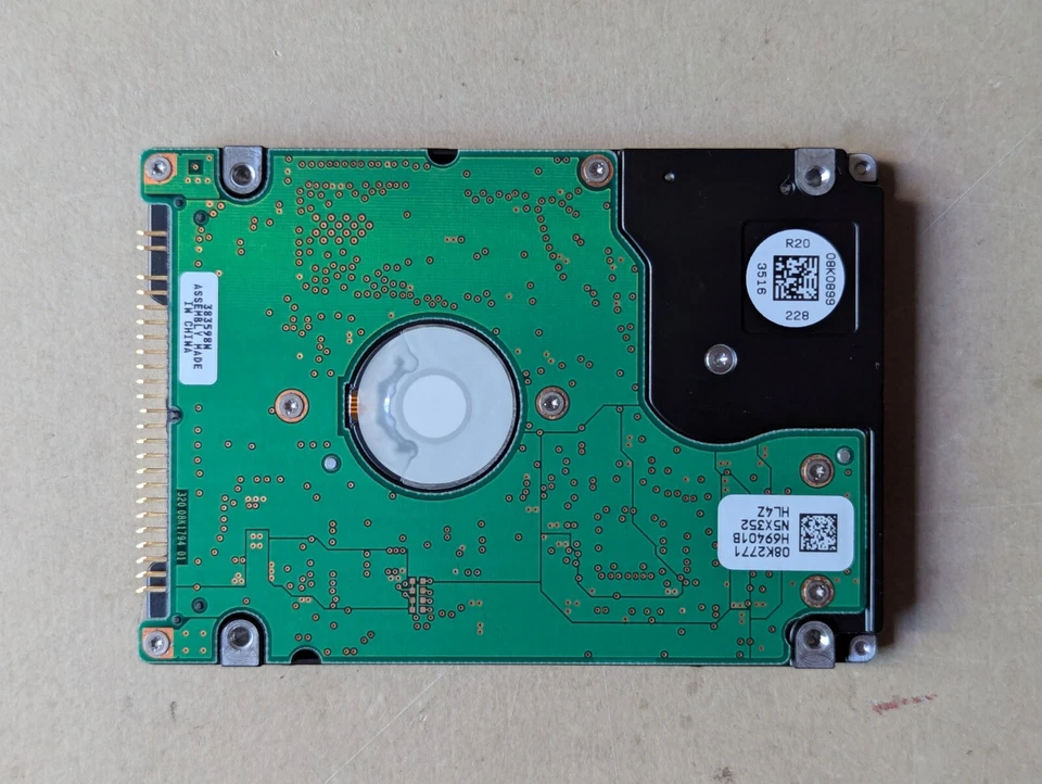 Hitachi Travelstar IC25N020ATMR04-0 20GB 2,5" HDD Festplatte 4200rpm 2MB IDE - Bild 2 von 3