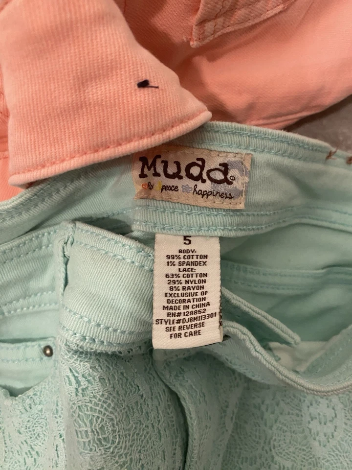 Lote de 2 shorts jeans femininos verão American Eagle verde lama e pêssego tamanho 5 - Imagem 4 de 4