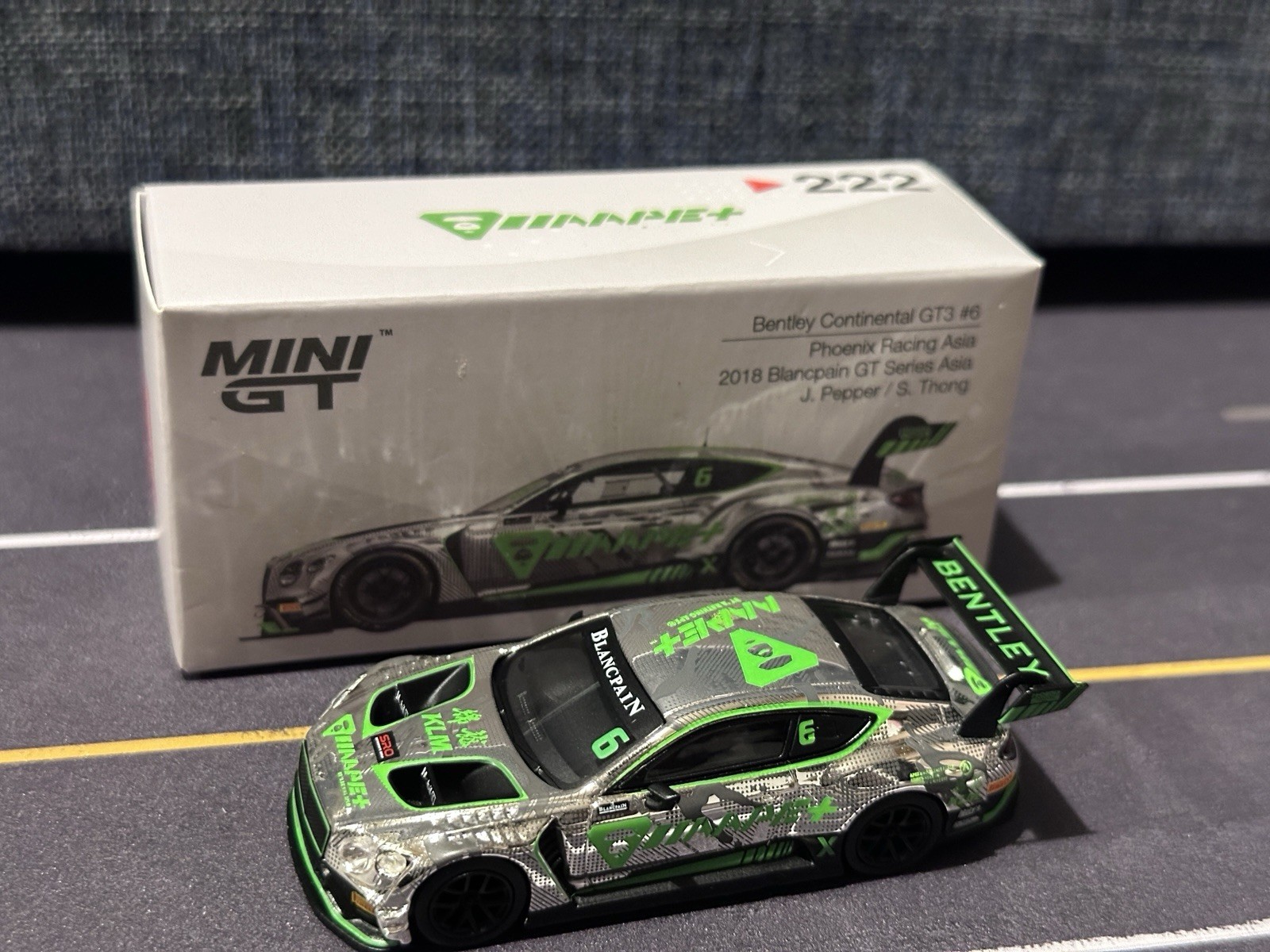 Mini GT Bentley Continental GT3 #6 2018 Blancpain GT Series Phoenix Racing Asia
