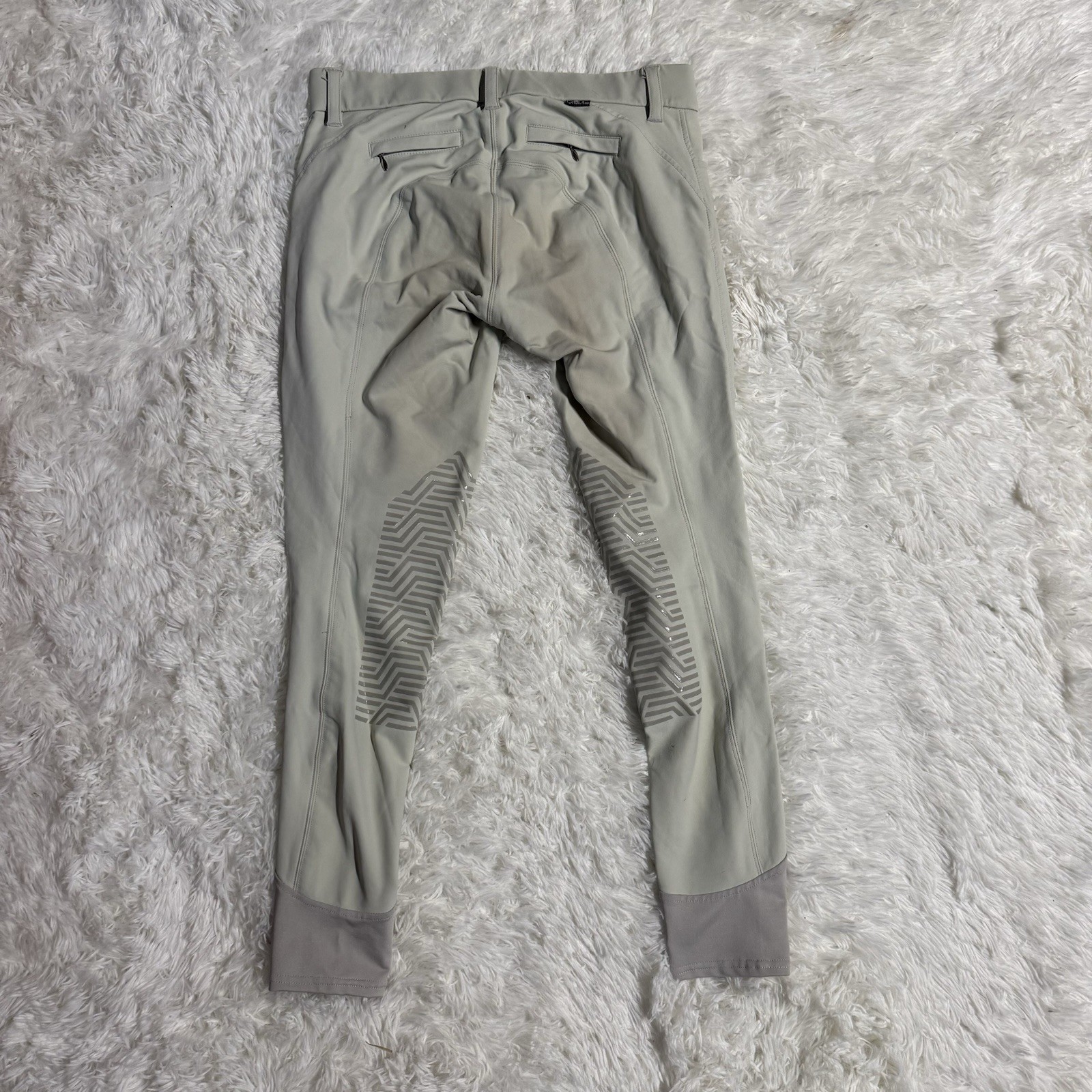 Women’s Size 30R Tan GhoDho Knee Patch Horseback Riding Breeches