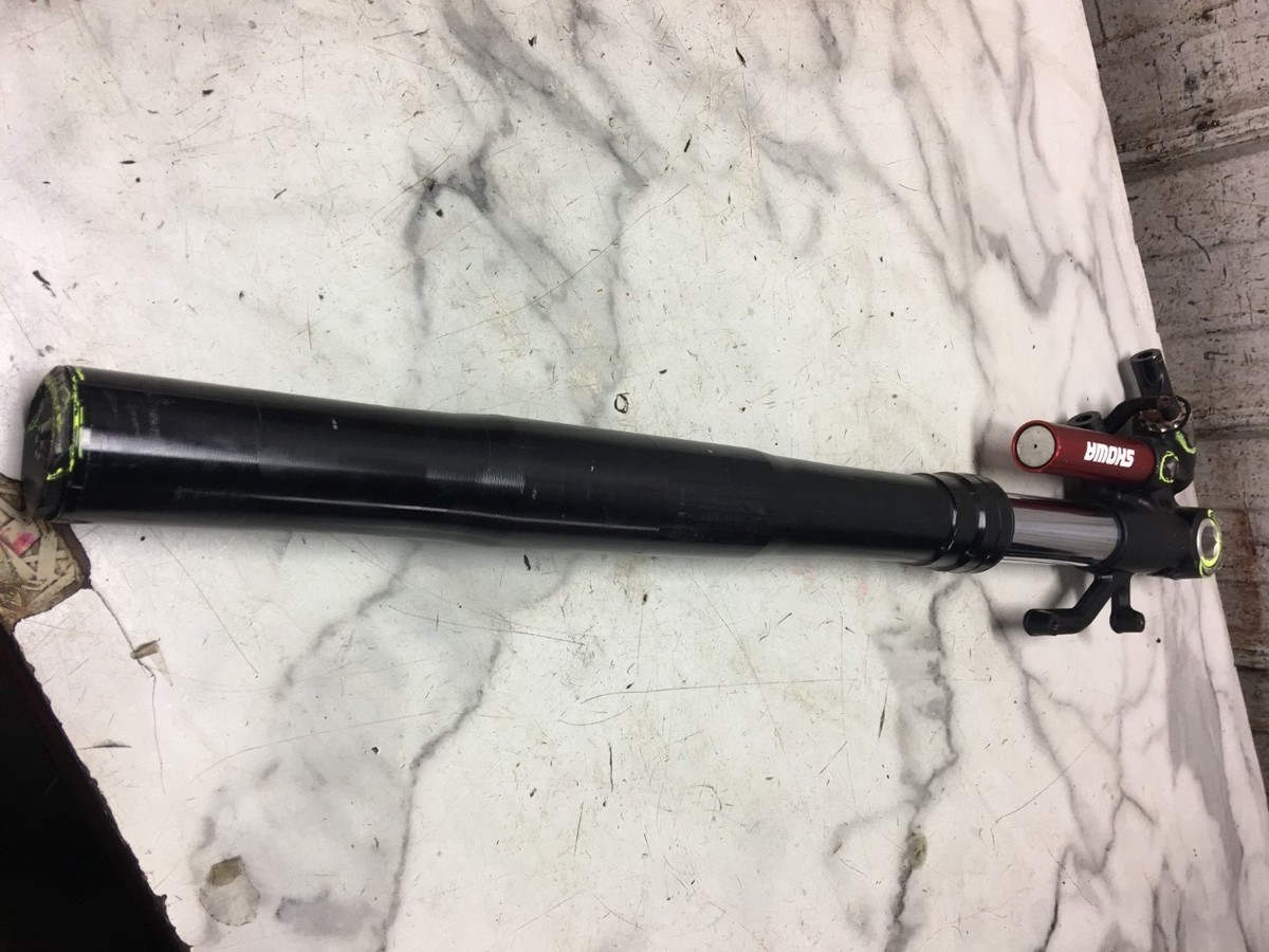 ユウ 23 Kawasaki ZX 10 1000 ZX10R ZX1000 R Ninja Showa front right fork