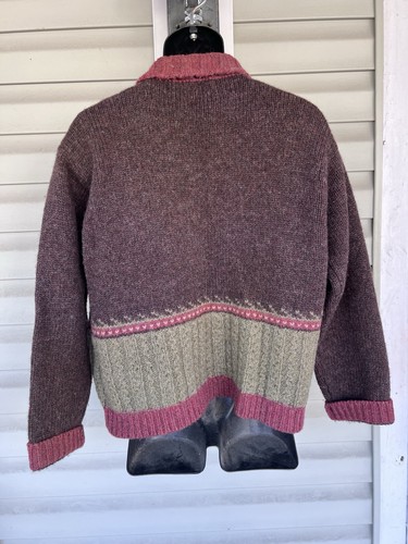 GH BASS Vintage 100% Wool Cardigan Reindeer Pine Trees Sweater Sz Large 90’s - Picture 2 of 12