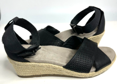 Earth Origins Women's Platinum Naples Natasha Leather Sandals Size