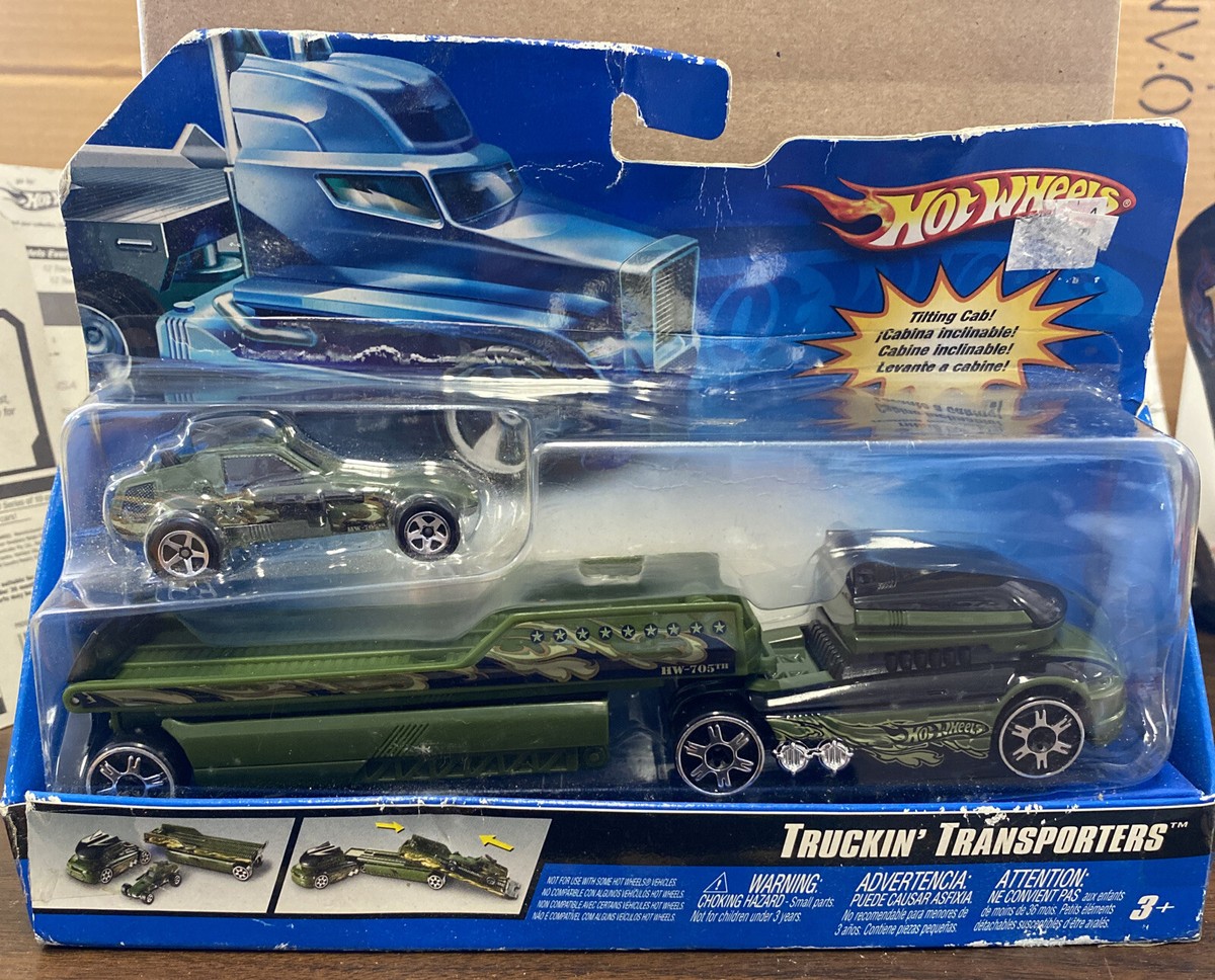 Hot Wheels Truckin' Transporters 2006 DieCast Vehicle and Truck