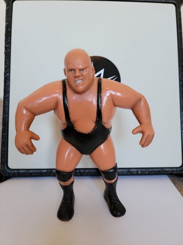 LJN 8 WWF Wrestling Superstars - KING KONG BUNDY...