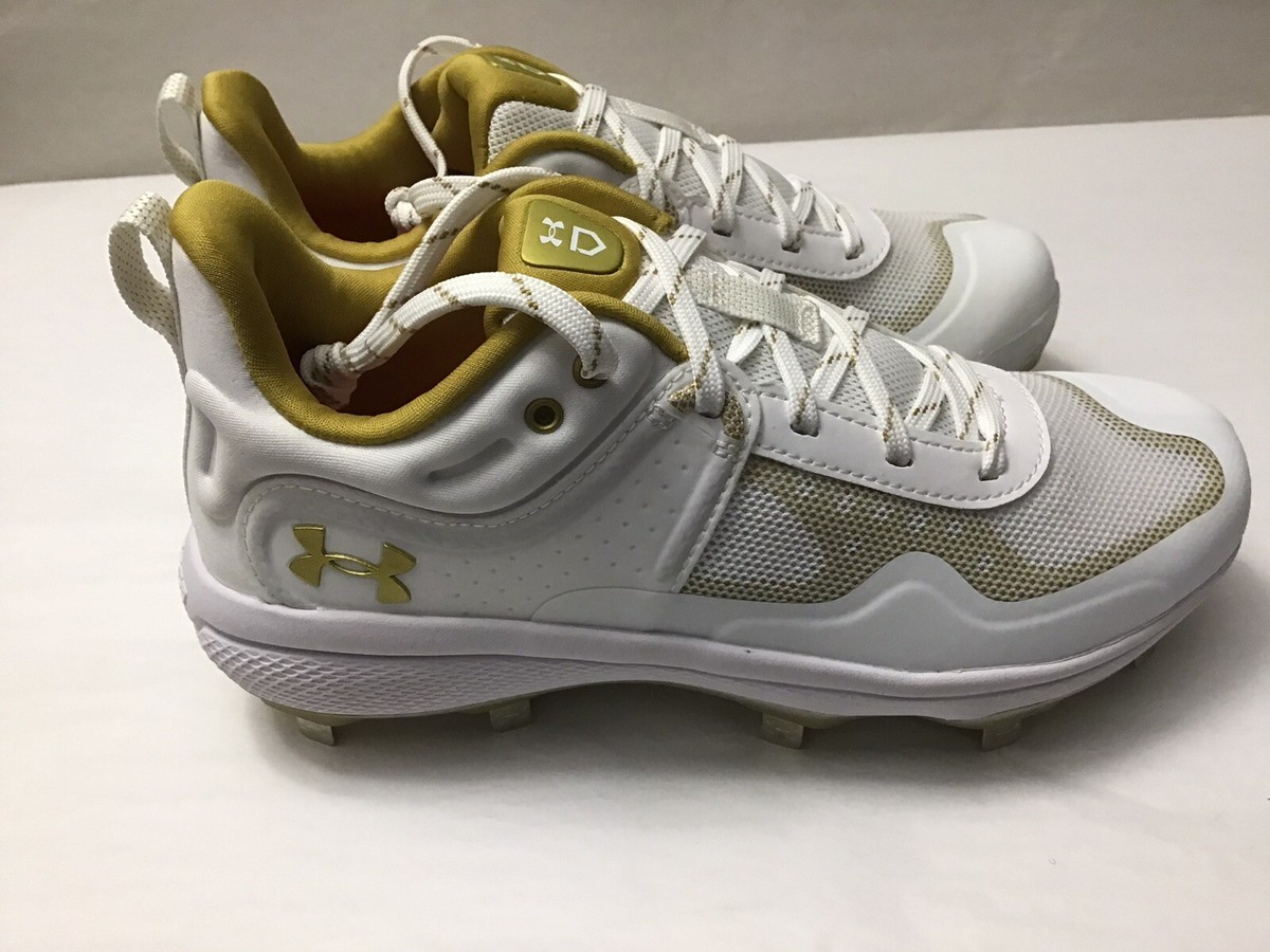 New UNDER ARMOUR Size 6.5 UA GLYDE MT MICROTIPS CHARGED