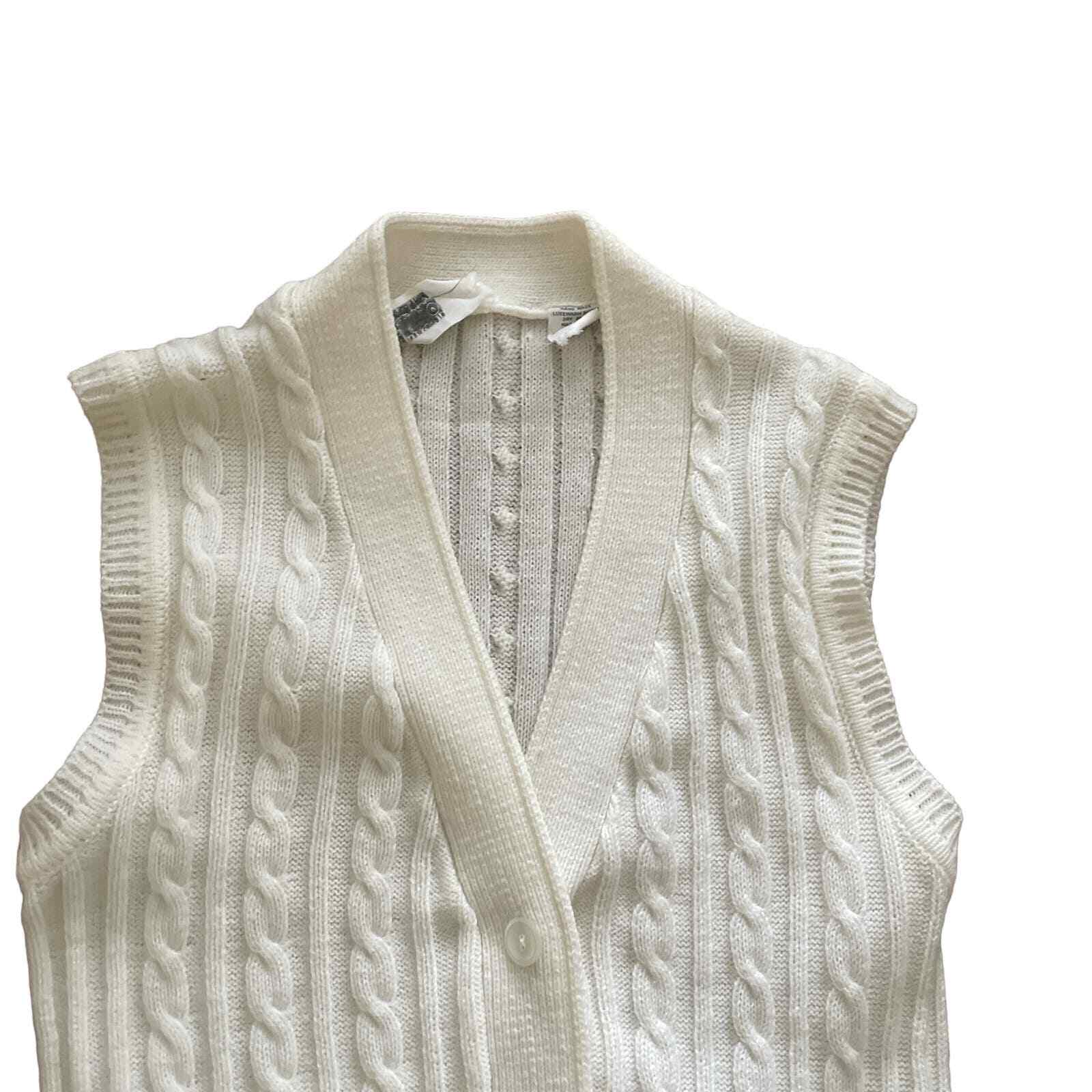 1970s Vintage Kmart Cream Chunky Cable Knit Sleeveles… Gem
