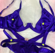 Reggiseno popper Agent Provocateur 34DD slip senza cavallo Janet viola raso aperto