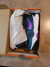 Nike Team Hustle D11 GS Size 6Y Multicolor Basketball Shoes Sneakers