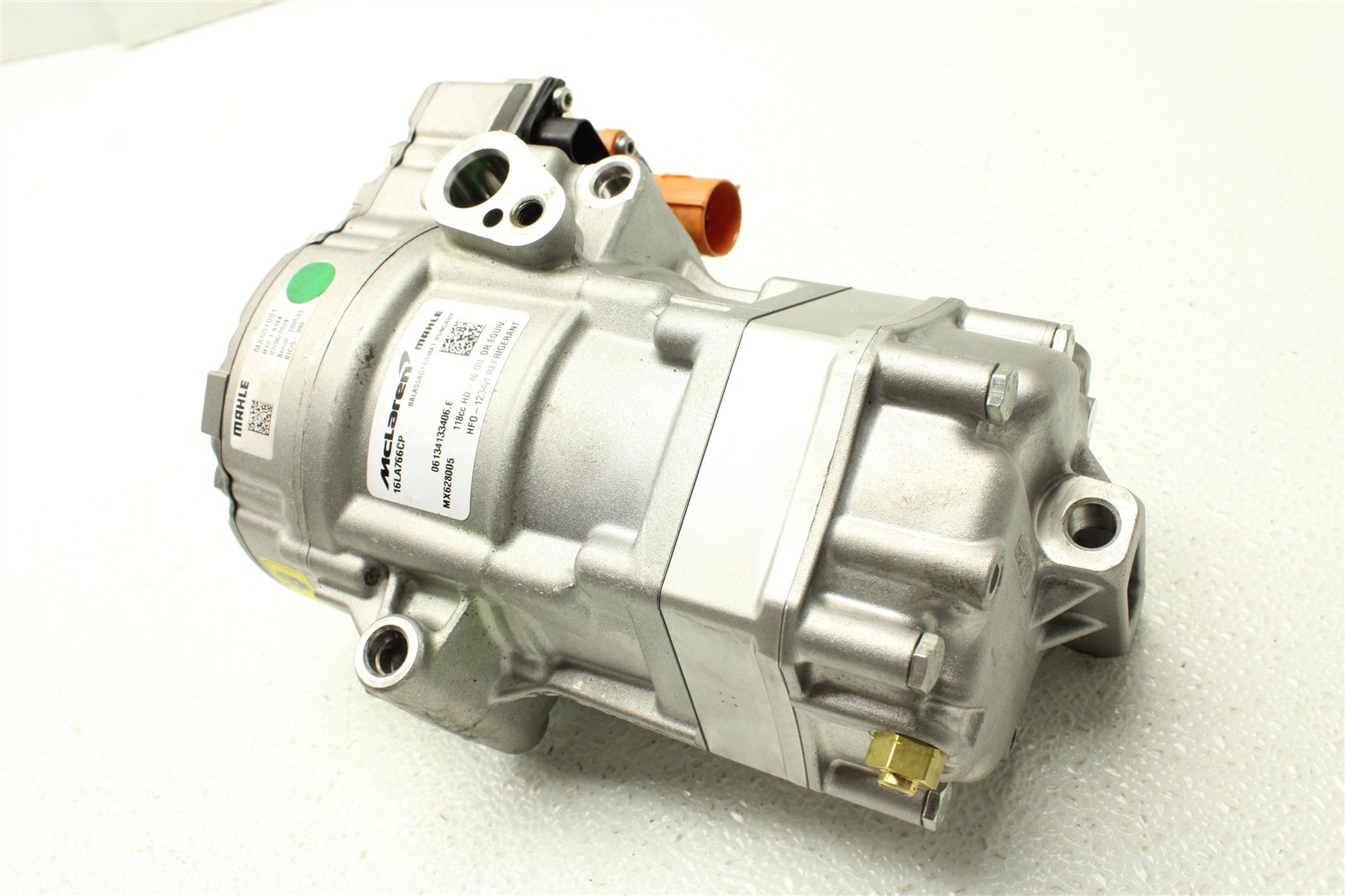McLaren Artura 2025 Ac compressor