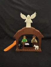 LEGO Nativity Set - 30 pieces + 3 minifigs - Mary, Joseph, Baby Jesus, Angel