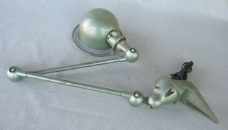 ancienne lampe Jielde vert vespa atelier usine industriel