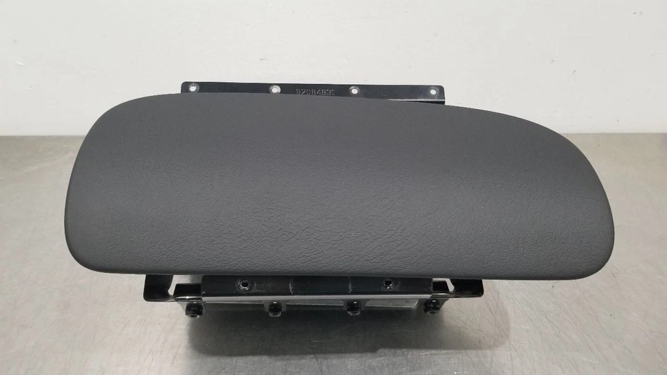 06 PONTIAC GTO DASH SRS WITH COVER FRONT RIGHT PASSENGER BLACK 92156136 Foto 2 de 4