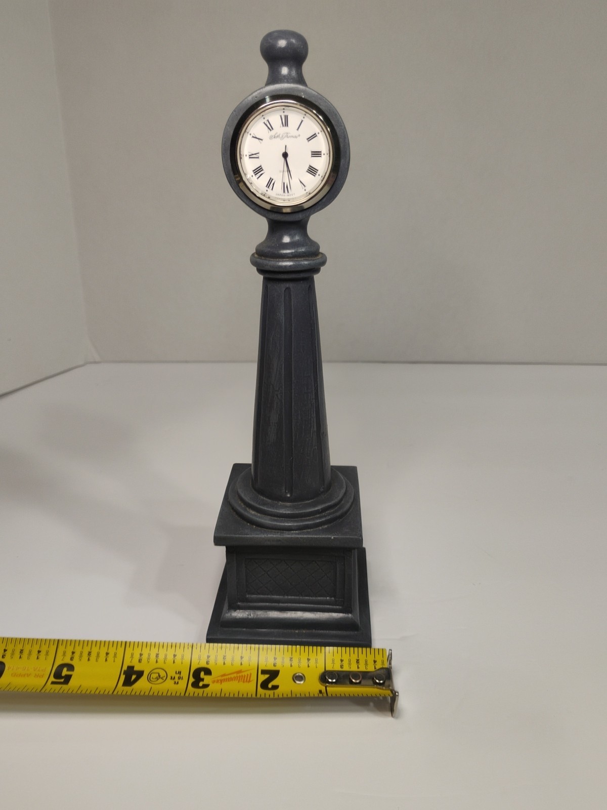Seth Thomas Pedestal Street Clock Black Resin Mantel Table Clock Quartz Japan