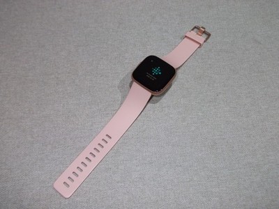 Fitbit Versa 2 Fitness Smartwatch FB507 (OHNE LADEGERÄT)