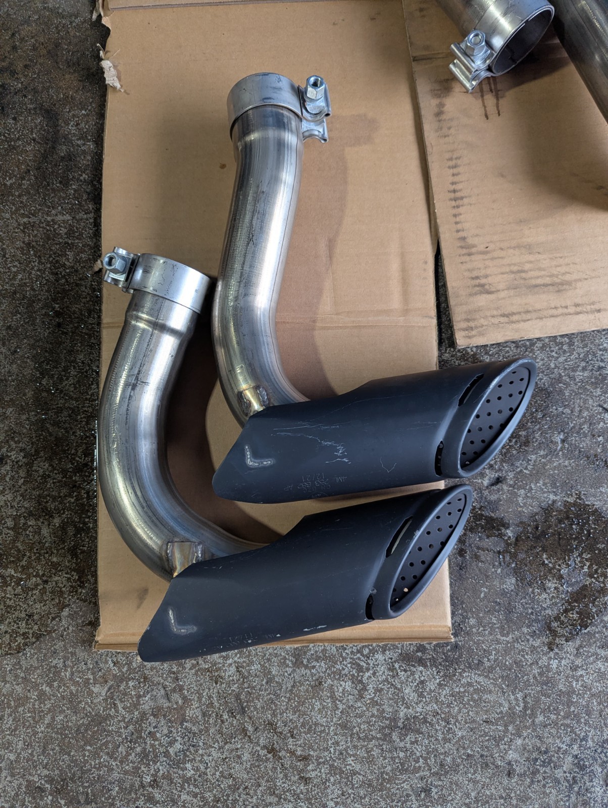 18-23 OEM LAMBORGHINI URUS MUFFLER  EXHAUST TIPS MATTE BLACK FULL SET
