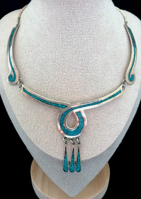 BEAUTIFUL SEMI-RIGID SILVER NECKLACE, TURQUOISE ENAMELS AND PENDANTS, MEXICO, 1980