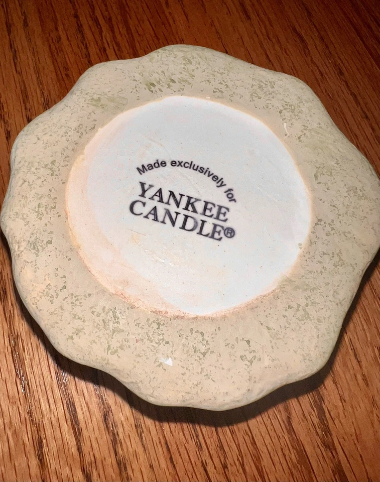 YANKEE CANDLE Lily Pad Dragonfly Votive or Tea Light Candle Holder 4 x 2 inch - Image 4 of 4