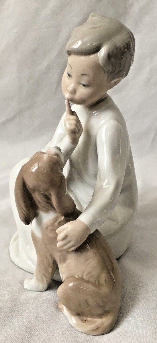 Lladro - Stunning Humor Gray White 5X8