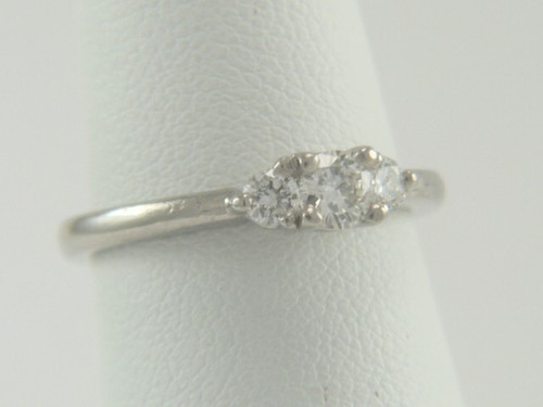 950 Platinum Present Past and Future .38ctw Diamond Engagement Ring Size 6 - Picture 4 of 12