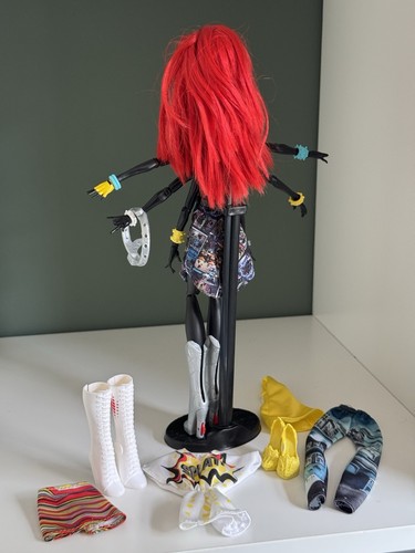 Monster High Wydowna Spider I Heart Fashion Doll Mattel - With Clothing - Picture 3 of 8