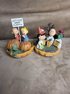 PEANUTS~It's the Great Pumpkin Collection ''I Got A Rock'' Hawthorne Village