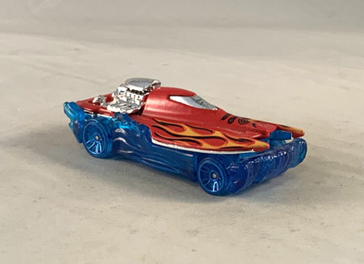 Hot Wheels Mad Splash 2012 New Models Red Clear Blue J5s