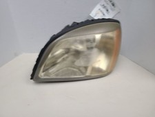 04 05 DEVILLE L. HEADLIGHT THRU 9/19/04 (TAB BROKEN) 273702