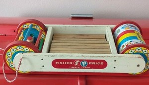 Vintage 1950's Fisher Price Timber Toter Musical Chime with 17 timber blocks