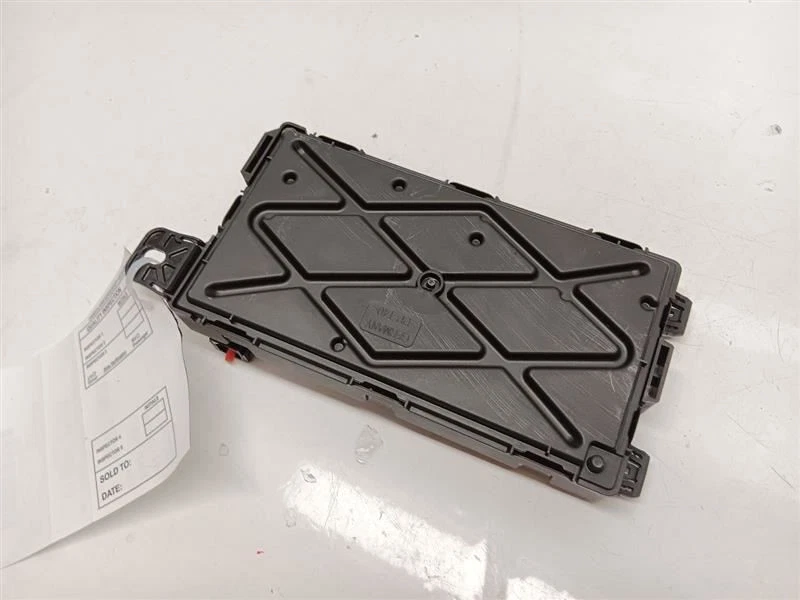 Módulo de controle de carroceria traseira 15-18 BMW F32 440i 61359866982 - Imagem 2 de 4