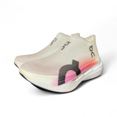 On Cloudboom Strike LS