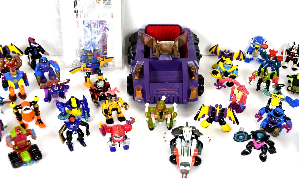 Micro Machines Z-Bots ZBots 39 人物加变形战斗动员器 — 第 3/4 张图片