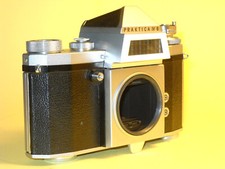 KW Praktica IVB - beautiful - for parts or repair....