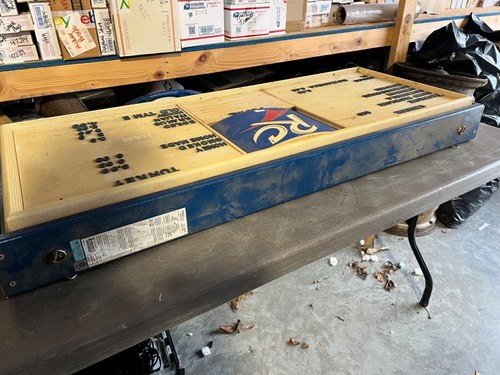Vintage 4' RC Cola Metal-Housing Restaurant Light-Up Menu Board Hanging Sign - Picture 9 of 11