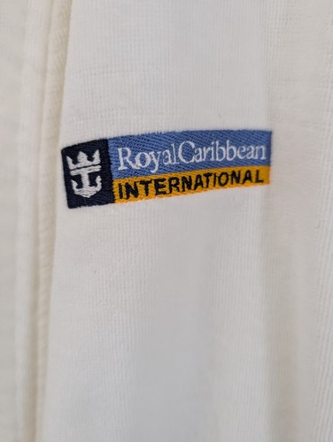 Exclusive Royal Caribbean Cloth Bathrobe Spa Plush Cruise Robe With Tie One Size - 第 6/10 張圖片