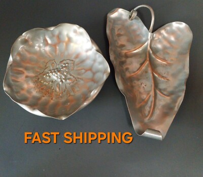 Vtg Gregorian Solid Copper Distressed Leaf Rounded Flower Trinket Dish 300 313 