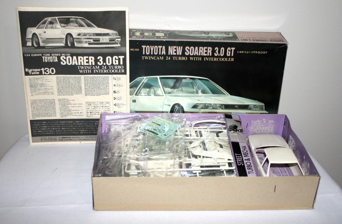 Fujimi 1:25 Toyota New Soarer 3.0 GT Twincam 24 Turbo Model Fujimi 1:25 Toyota New Soarer 3.0 GT Twincam 24 Turbo Model