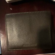 Men's Dark Brown Leather Wallet for Credit Cards, Cash, Lots Of Space, No Wear