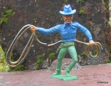 SOLDIER COFALU FAR WEST / COWBOY FIGURE WITH LASSO NO STARLUX GUILBERT