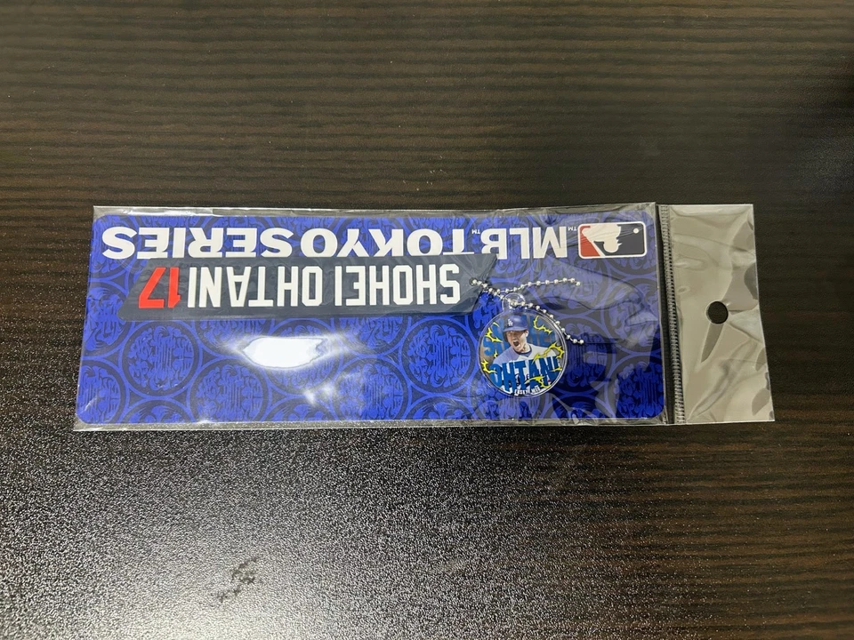 Shohei Otani LA Dodgers Rubber Keychain MLB World Tour Tokyo Series 2025Limited - Image 3 of 4